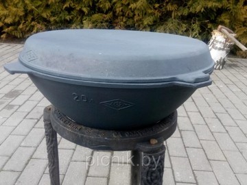Казан чугунный 20 л с крышкой-жаровней